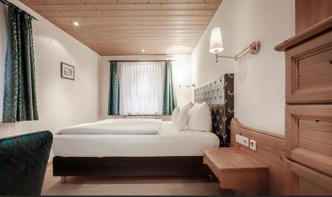 Hotel Adler Oberstaufen Bagian luar foto